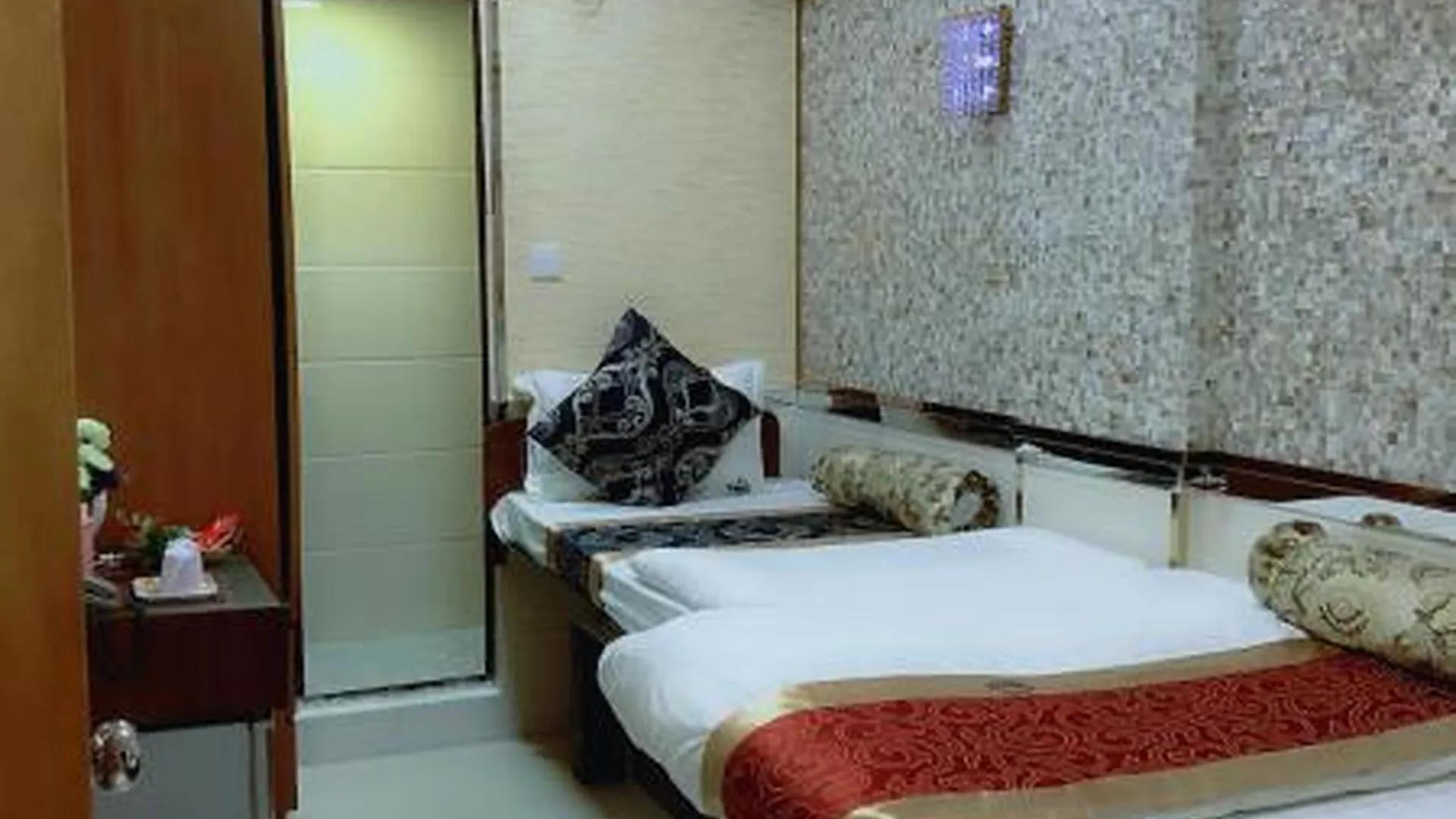 Toronto Inn Hong Kong Guest house